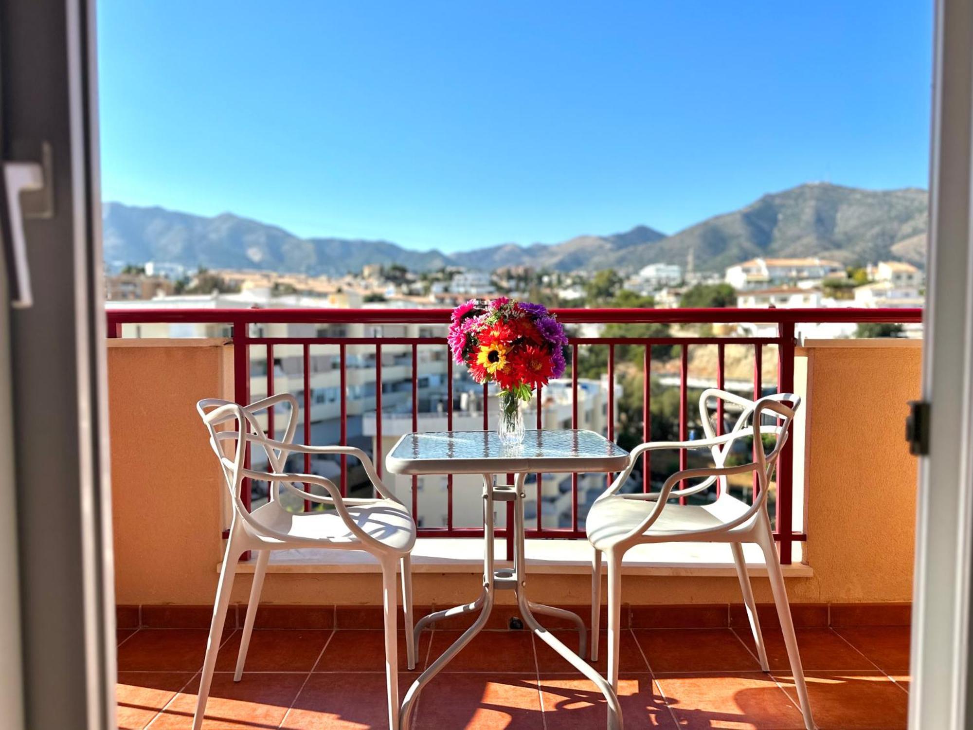 In Costa Del Sol, Sea, Sunshine & Views Lägenhet Fuengirola
